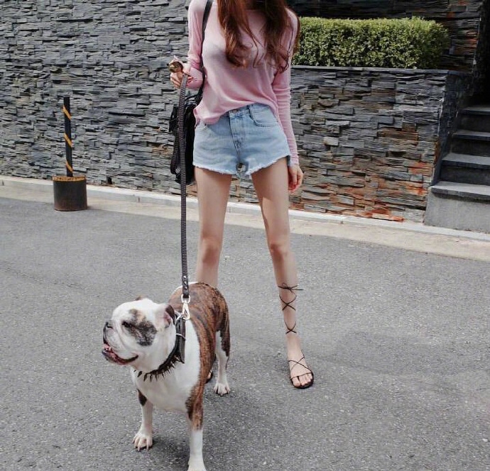 夏季出游服装搭配图片女，清凉好看！