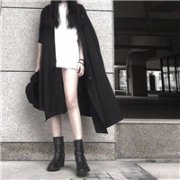 半身头像女生露脚图片 qq头像女生半身照