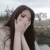 情侣性感头像一左一右