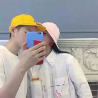 情侣性感头像一左一右