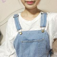 女生上半身不漏头头像