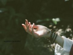 伤感脆弱的句子 内心很脆弱的句子