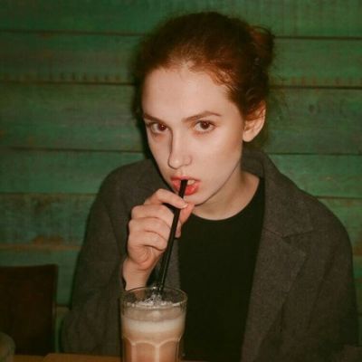 英伦范女生霸气头像