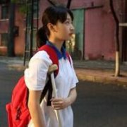 一对一情侣头像学生 一对一张的情侣头像