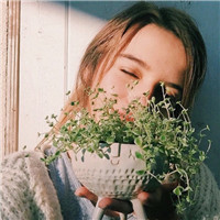 森系英伦捧花女生头像
