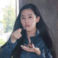 qq姐妹头像2人分开一左一右