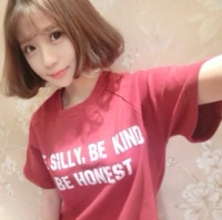 女生手机自拍头像