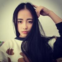 女生手机自拍头像