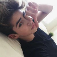 欧美男头像阳光少年