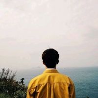 潇洒男人背影头像