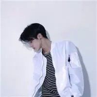 孤独伤感男生头像