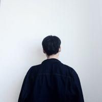 男生帅气孤独背影头像