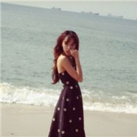 女生侧面唯美头像海边