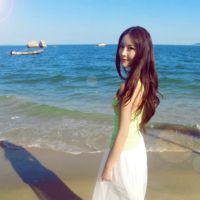女生侧面唯美头像海边