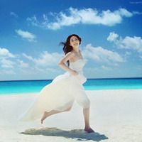 女生侧面唯美头像海边