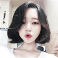 韩范短发女生微信头像