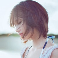 短发女生海边个性头像