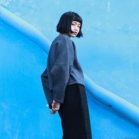 短发女生海边个性头像