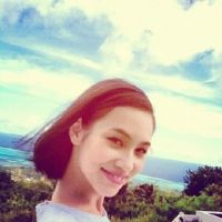 短发女生海边个性头像