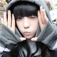 戴帽子女生唯美小清新头像