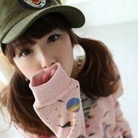 戴帽子女生唯美小清新头像
