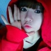 戴帽子女生唯美小清新头像