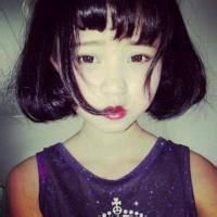短发女生微信头像高冷