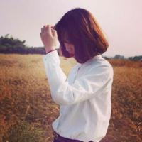 小清新女生短发头像