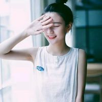 丸子头可爱女生头像