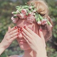 花环女生头像