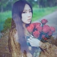 微信头像女捧花