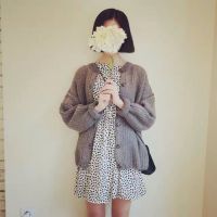 微信头像女捧花