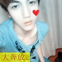 一男一女的阿宝色情侣头像