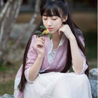 qq古风女生头像