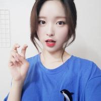 韩系酷酷女生头像