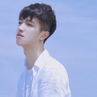 帅气韩国男生头像