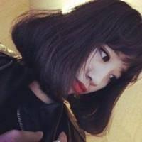 酷酷笑的女生头像
