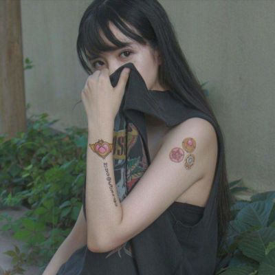 快手头像女生酷酷的