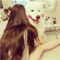 漂亮长发女微信头像