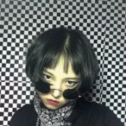 搞怪酷酷的女生头像 头像女生酷酷的个性
