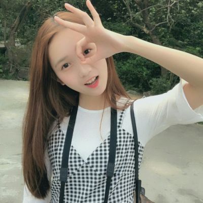 酷酷哒qq闺蜜头像女