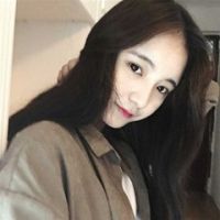 侧身女生头像酷酷的