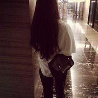 漂亮酷拽女生背影头像
