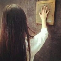 漂亮酷拽女生背影头像