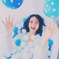 三个相似的姐妹头像