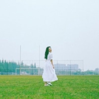 三个相似的姐妹头像