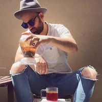 欧美酷男街拍头像