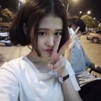 一张两个人的情侣头像