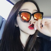 酷酷的墨镜女生头像 女生戴墨镜酷酷的图片