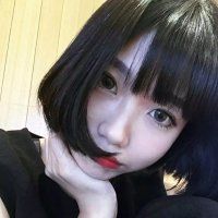 短发帅气冷酷女生头像